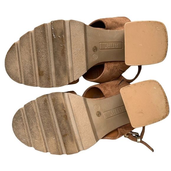 a.n.a Tan Block Heel Sandals - Picture 10 of 12
